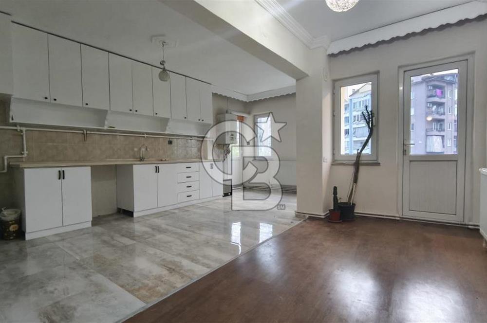 Merkezefendi Sırakapılar Yenilenmiş 2,5+1 Satılık Fırsat Daire