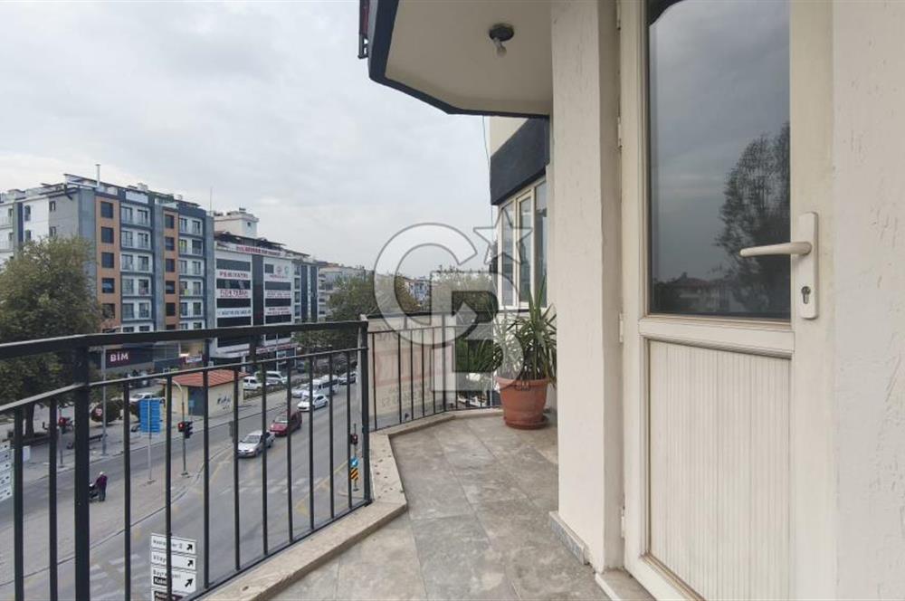 Merkezefendi Sırakapılar Yenilenmiş 2,5+1 Satılık Fırsat Daire