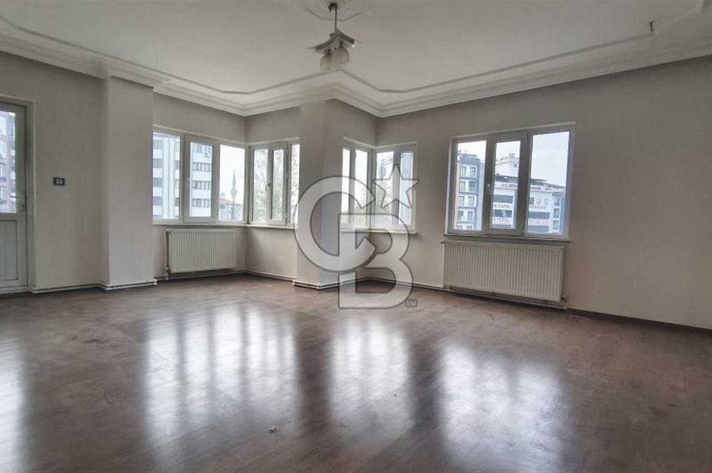 Merkezefendi Sırakapılar Yenilenmiş 2,5+1 Satılık Fırsat Daire