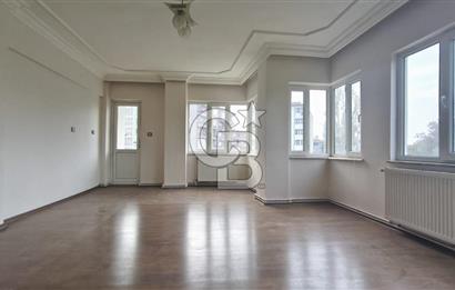 Merkezefendi Sırakapılar Yenilenmiş 2,5+1 Satılık Fırsat Daire