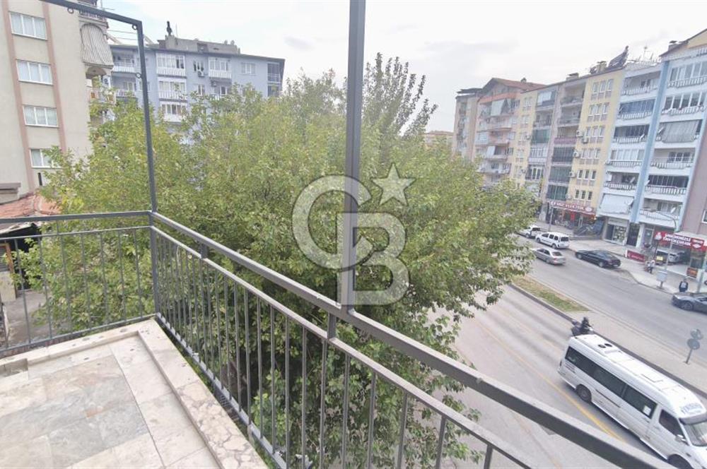 Merkezefendi Sırakapılar Yenilenmiş 2,5+1 Satılık Fırsat Daire