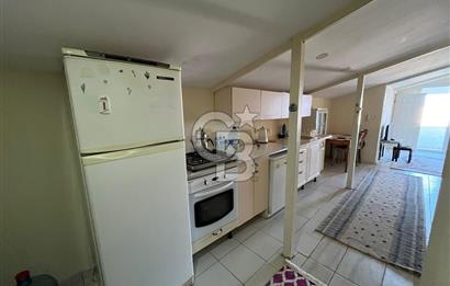 Yenifoça'da Deniz Manzaralı Eşyalı Kiralık 2+1 Daire