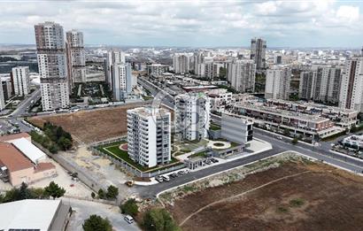 BAHÇEKENT MERCEDES BULVARI ÜZERİ KİRALIK DEPOLU DÜKKAN