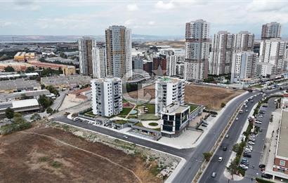 BAHÇEKENT MERCEDES BULVARI ÜZERİ KİRALIK DEPOLU DÜKKAN