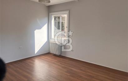 TUNALI, KENNEDY CADDE ÜZERİ İÇİ YENİLENMİŞ KİRALIK 2+1 DAİRE