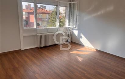 TUNALI, KENNEDY CADDE ÜZERİ İÇİ YENİLENMİŞ KİRALIK 2+1 DAİRE