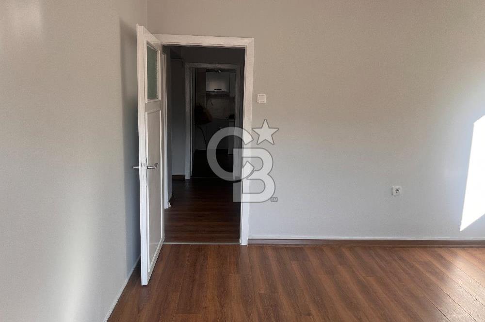 TUNALI, KENNEDY CADDE ÜZERİ İÇİ YENİLENMİŞ KİRALIK 2+1 DAİRE