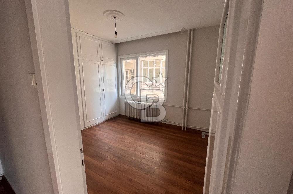 TUNALI, KENNEDY CADDE ÜZERİ İÇİ YENİLENMİŞ KİRALIK 2+1 DAİRE