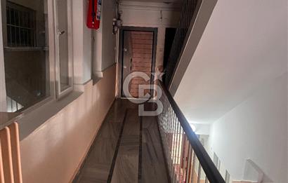 TUNALI, KENNEDY CADDE ÜZERİ İÇİ YENİLENMİŞ KİRALIK 2+1 DAİRE