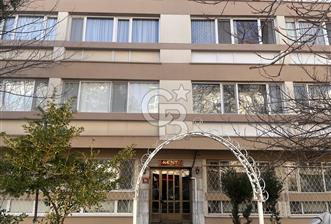 TUNALI, KENNEDY CADDE ÜZERİ İÇİ YENİLENMİŞ KİRALIK 2+1 DAİRE - 1 - 313066