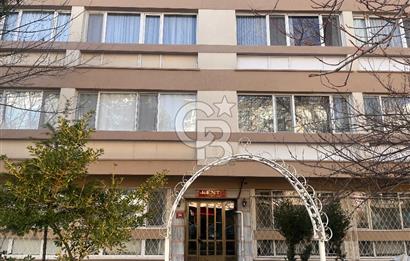 TUNALI, KENNEDY CADDE ÜZERİ İÇİ YENİLENMİŞ KİRALIK 2+1 DAİRE