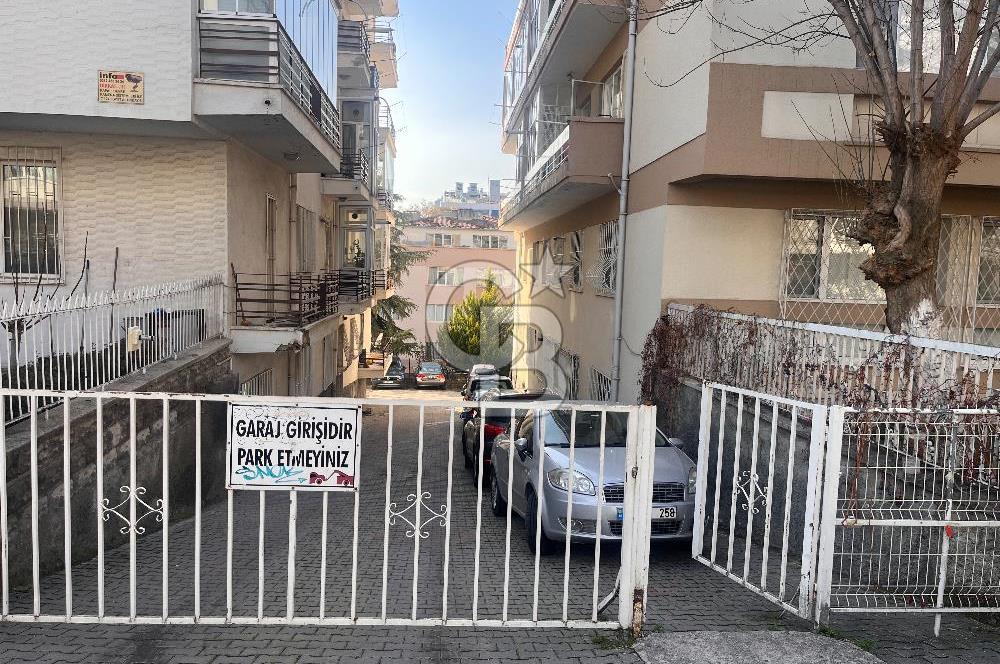 TUNALI, KENNEDY CADDE ÜZERİ İÇİ YENİLENMİŞ KİRALIK 2+1 DAİRE