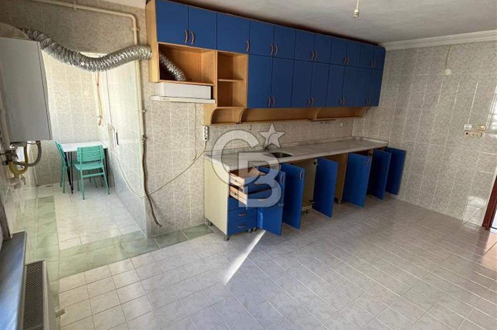 Atatürk Mahallesinde Merkezi Konumda 2+1 Ferah Kiralık Daire