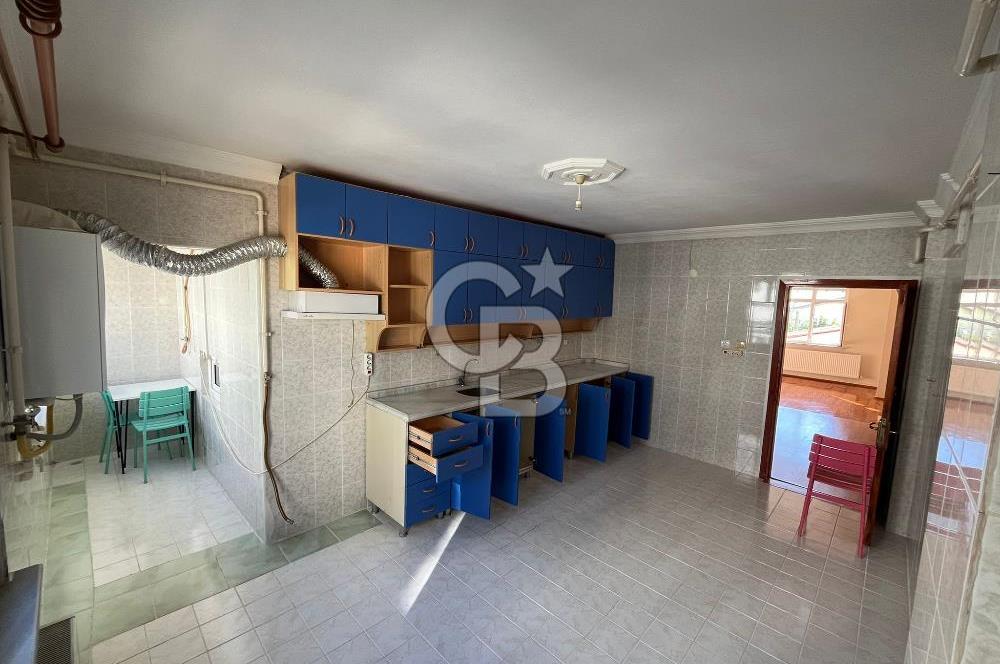 Atatürk Mahallesinde Merkezi Konumda 2+1 Ferah Kiralık Daire