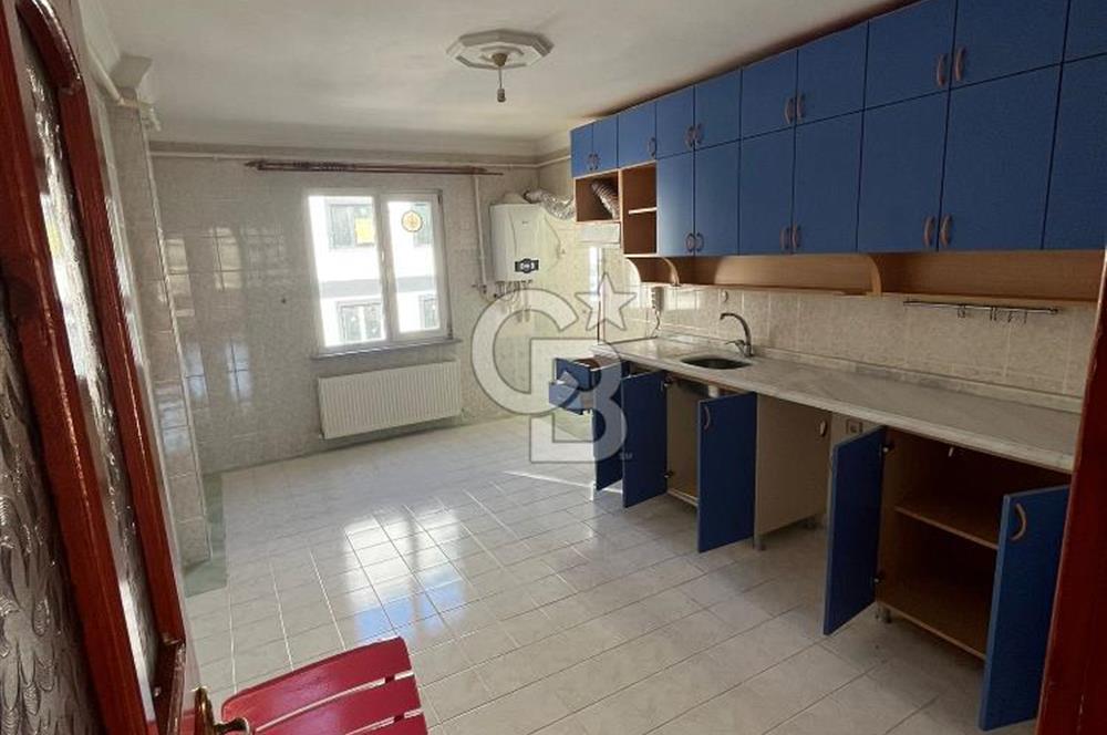 Atatürk Mahallesinde Merkezi Konumda 2+1 Ferah Kiralık Daire