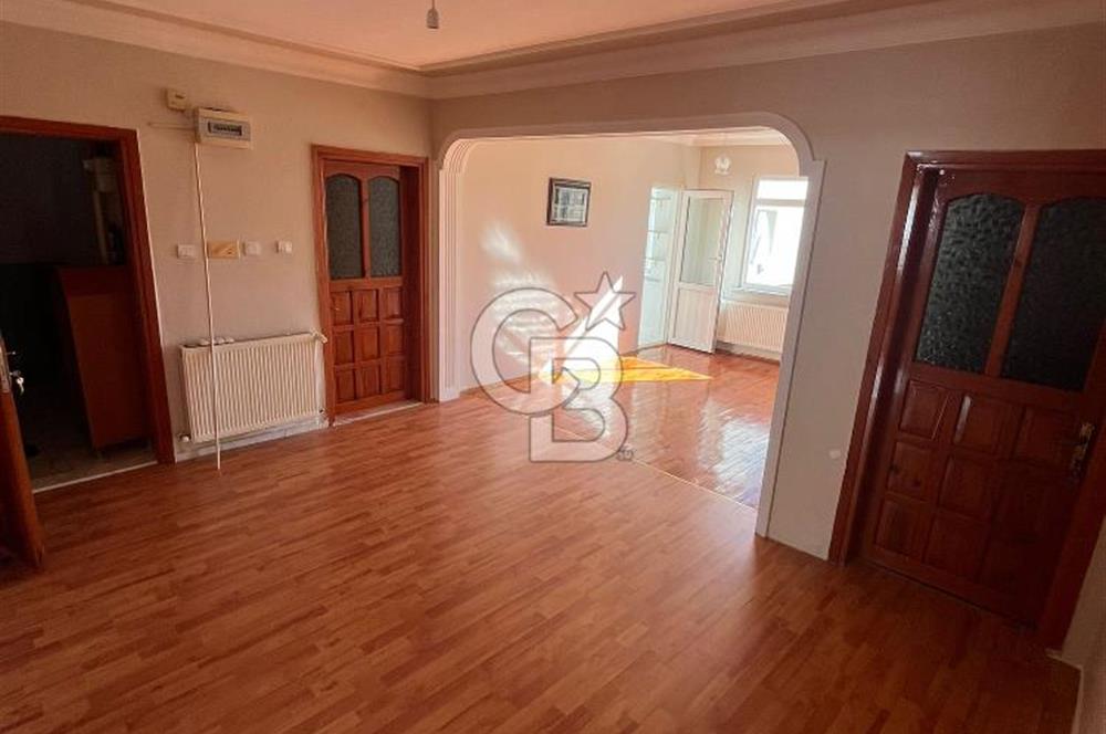 Atatürk Mahallesinde Merkezi Konumda 2+1 Ferah Kiralık Daire