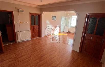 Atatürk Mahallesinde Merkezi Konumda 2+1 Ferah Kiralık Daire