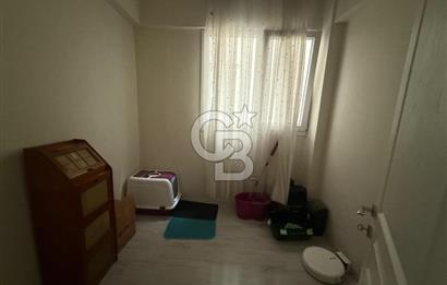 BOSTANLIDA MERKEZİ KONUMDA  KİRALIK 3+1