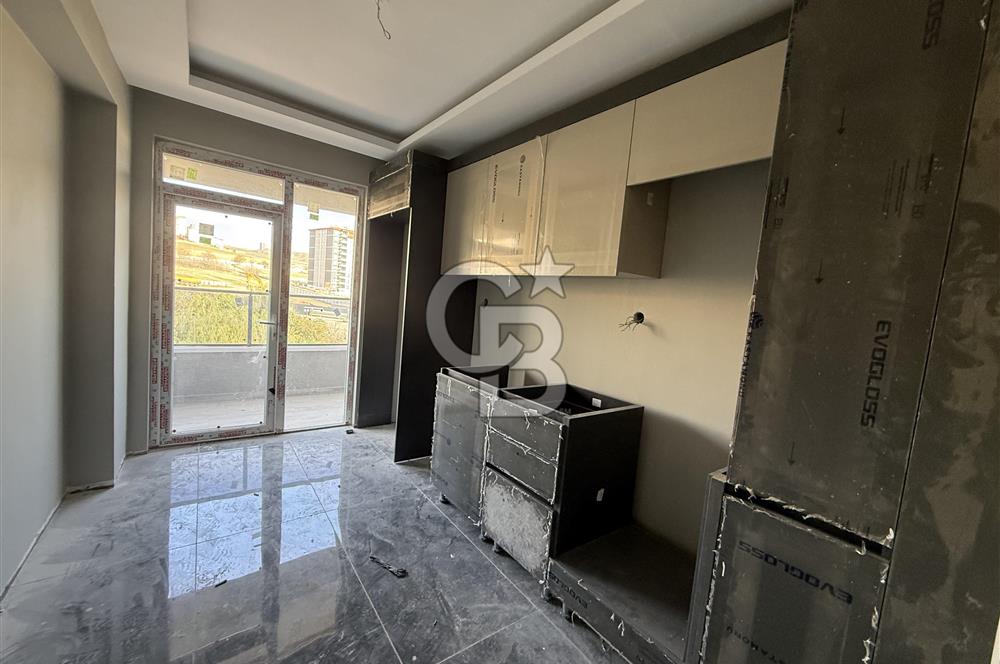 KAYALAR SKY'DA ÇANKAYA ÜNV. YANI 2+1 FIRSAT SATILIK DAİRE