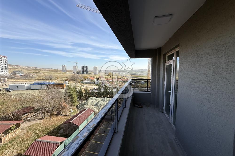 KAYALAR SKY'DA ÇANKAYA ÜNV. YANI 2+1 FIRSAT SATILIK DAİRE