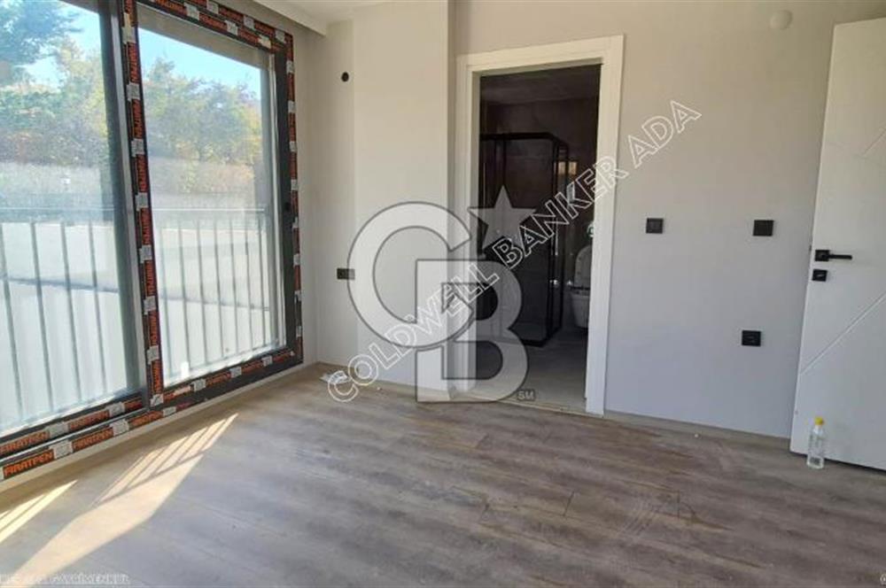 KUŞADASI SOĞUCAK TA SATILIK SIFIR 4+1 ÖZEL HAVUZLU TRİPLEX VİLLA