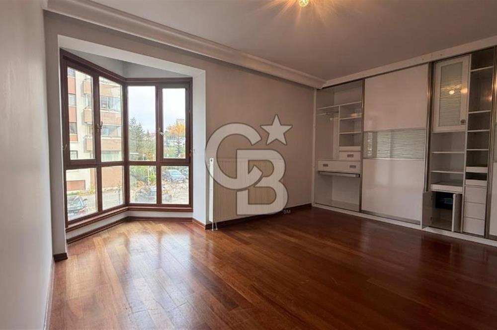 ÜMİTKÖY OPET KARŞISI BULVAR APT. 200 m² 4+1 KİRALIK DAİRE