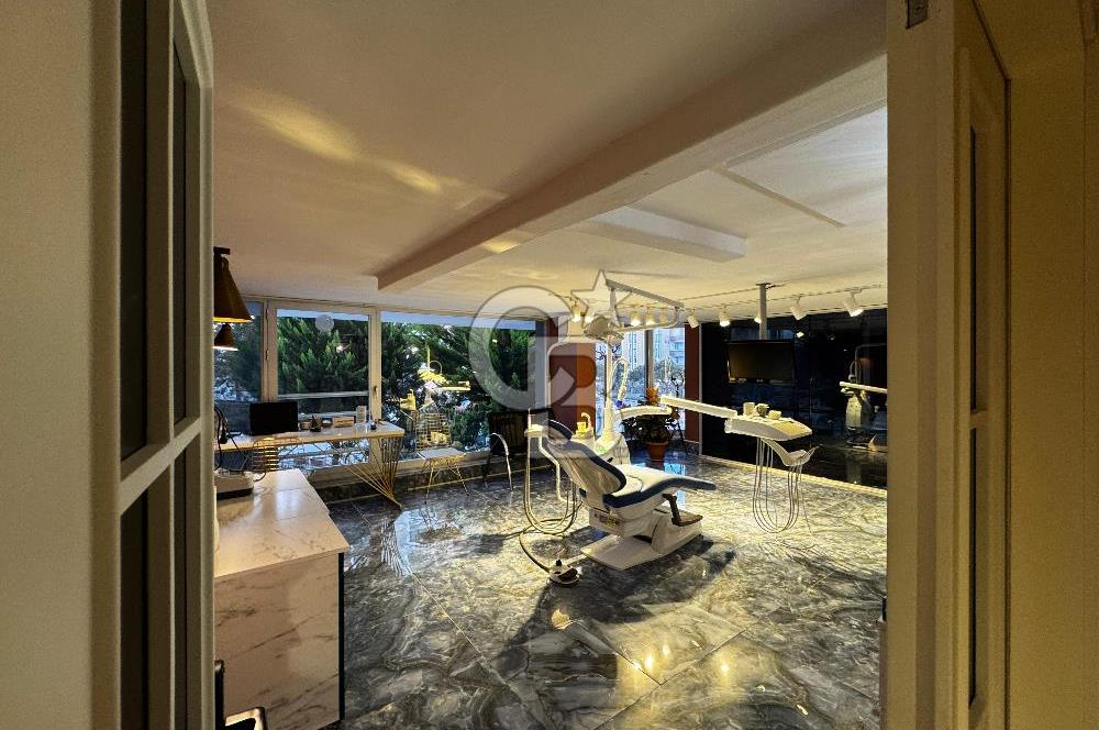 Yenimahalle'de Merkezi Konumda Satılık Dükkan