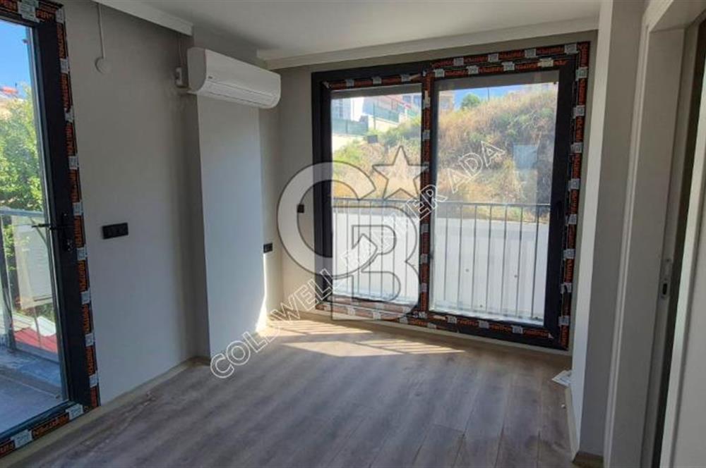 KUŞADASI SOĞUCAK TA SATILIK SIFIR 4+1 ÖZEL HAVUZLU TRİPLEX VİLLA