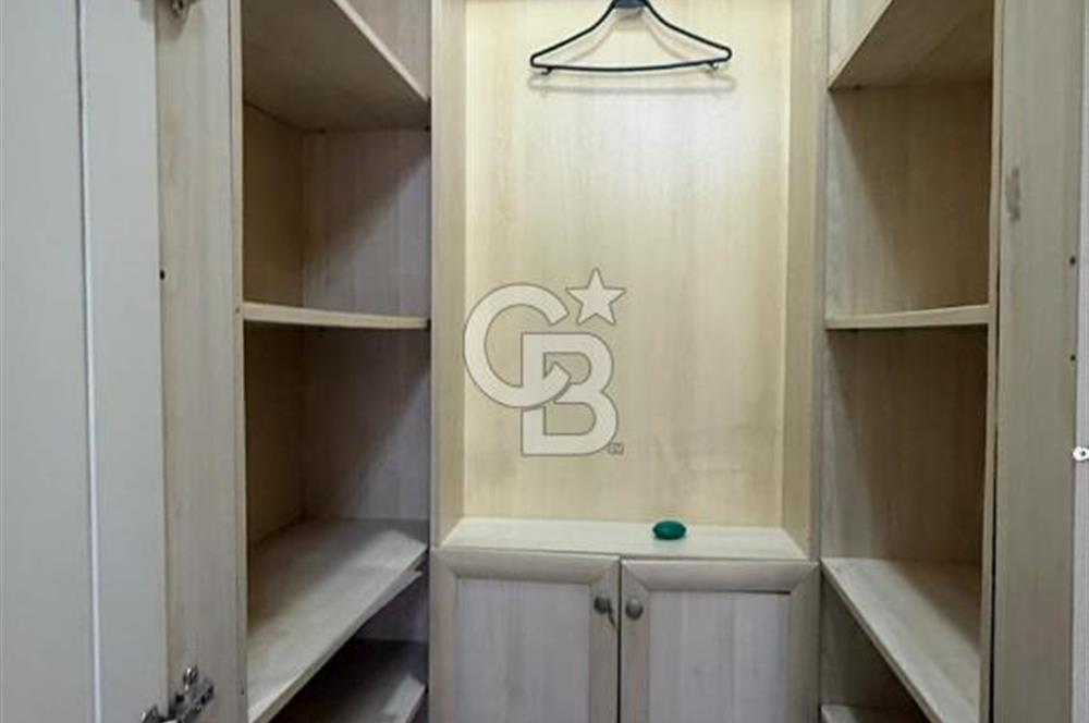 ÜMİTKÖY OPET KARŞISI BULVAR APT. 200 m² 4+1 KİRALIK DAİRE