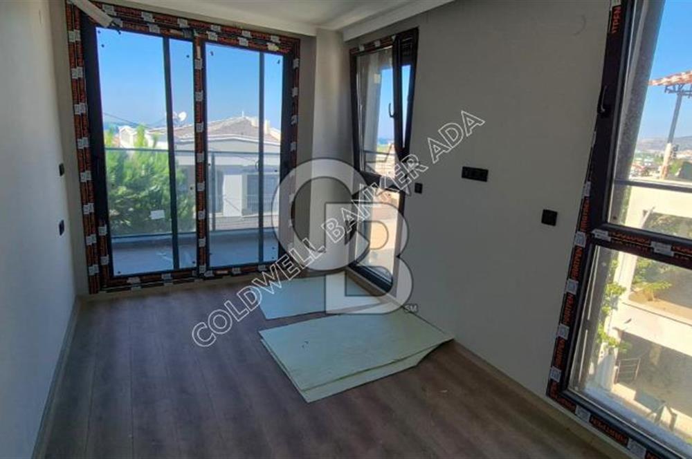 KUŞADASI SOĞUCAK TA SATILIK SIFIR 4+1 ÖZEL HAVUZLU TRİPLEX VİLLA