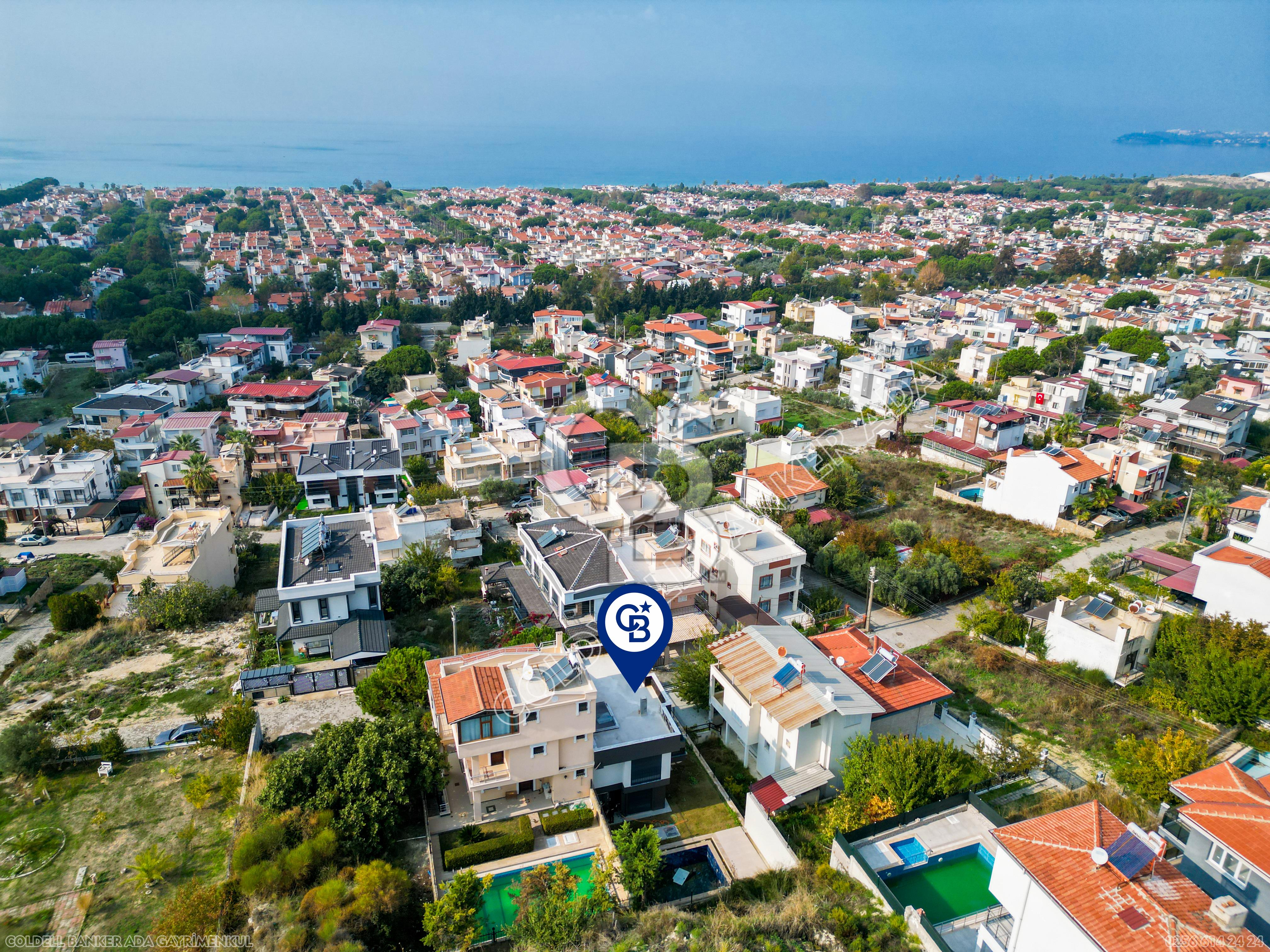 KUŞADASI SOĞUCAK TA SATILIK SIFIR 4+1 ÖZEL HAVUZLU TRİPLEX VİLLA