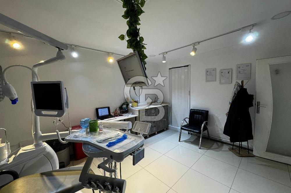 Yenimahalle'de Merkezi Konumda Satılık Dükkan