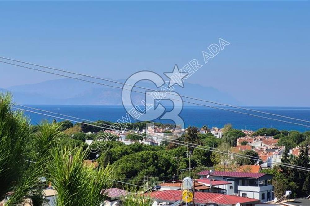 KUŞADASI SOĞUCAK TA SATILIK SIFIR 4+1 ÖZEL HAVUZLU TRİPLEX VİLLA