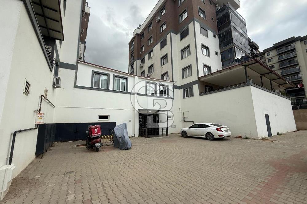 MENEMEN KOYUNDERE’DE TERASLI SİTE İÇİ 3+1 SATILIK ARAKAT DAİRE 