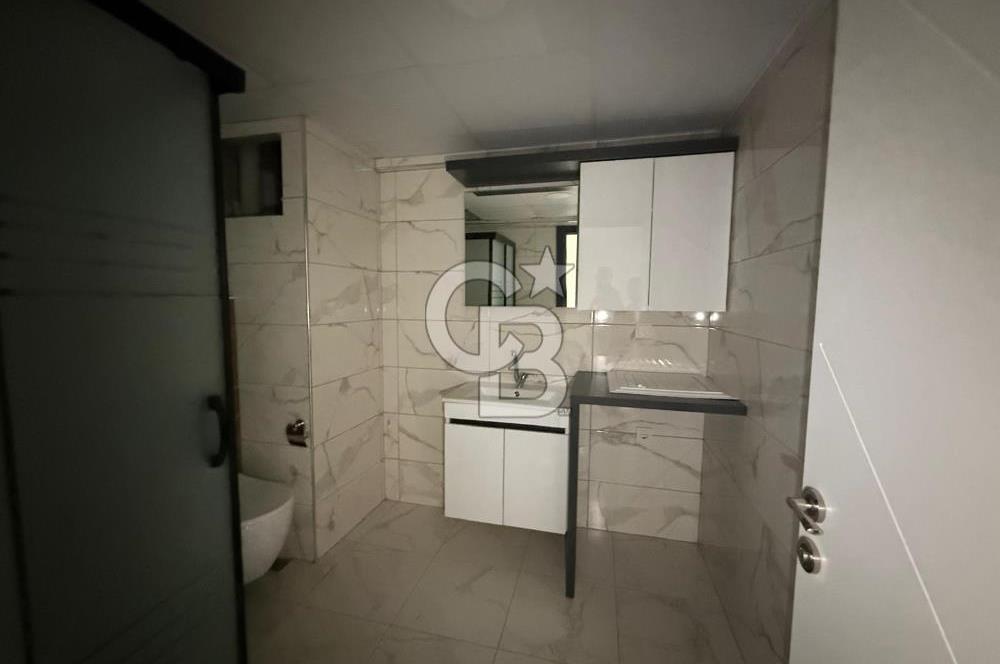 MENEMEN KOYUNDERE’DE TERASLI SİTE İÇİ 3+1 SATILIK ARAKAT DAİRE 