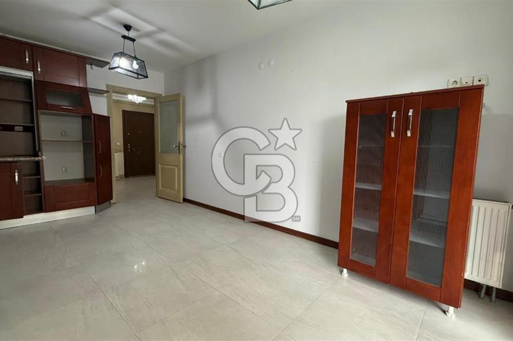 ÜMİTKÖY OPET KARŞISI BULVAR APT. 200 m² 4+1 KİRALIK DAİRE