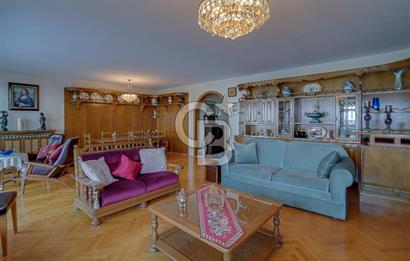 izmir Göztepede satılık yalı dairesi