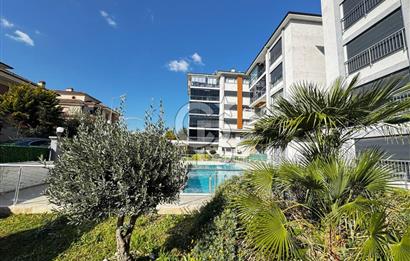 🏡 Seferihisar’ın En Elit Sitesinde 3+1 Havuz Manzaralı Daire 