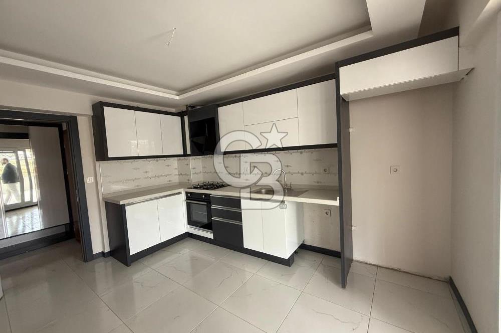 MENEMEN KOYUNDERE’DE TERASLI SİTE İÇİ 3+1 SATILIK ARAKAT DAİRE 