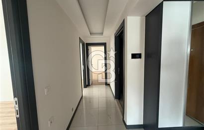 MENEMEN KOYUNDERE’DE TERASLI SİTE İÇİ 3+1 SATILIK ARAKAT DAİRE 