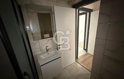 MENEMEN KOYUNDERE’DE TERASLI SİTE İÇİ 3+1 SATILIK ARAKAT DAİRE 