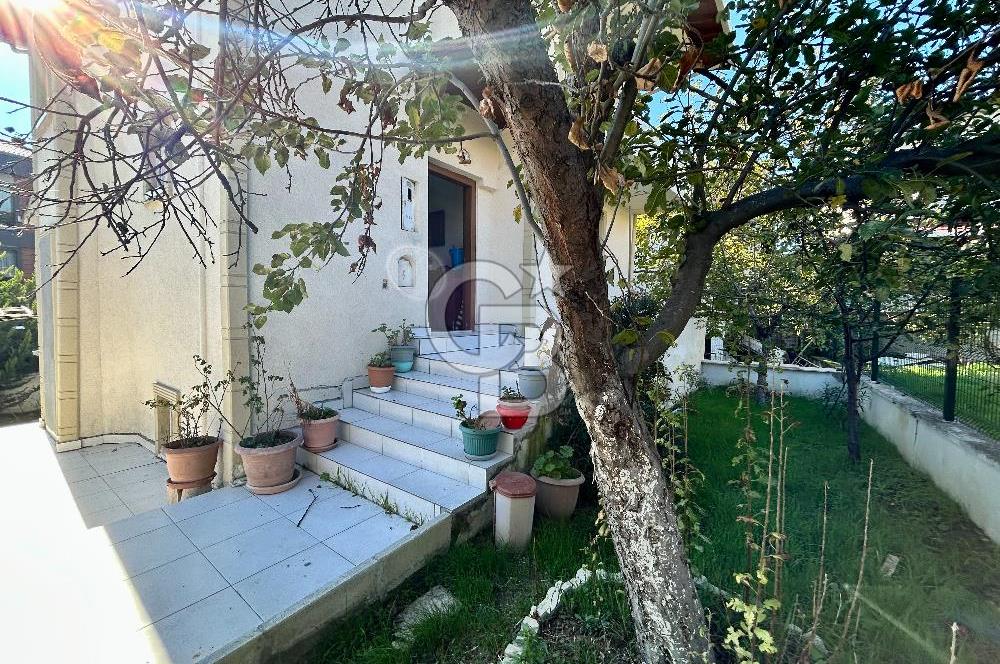 Büyükçekmece Yenimahalle 4+2 Müstakil Villa - Denize 160 metre