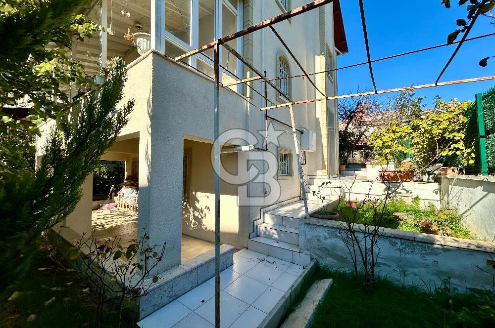Büyükçekmece Yenimahalle 4+2 Müstakil Villa - Denize 160 metre