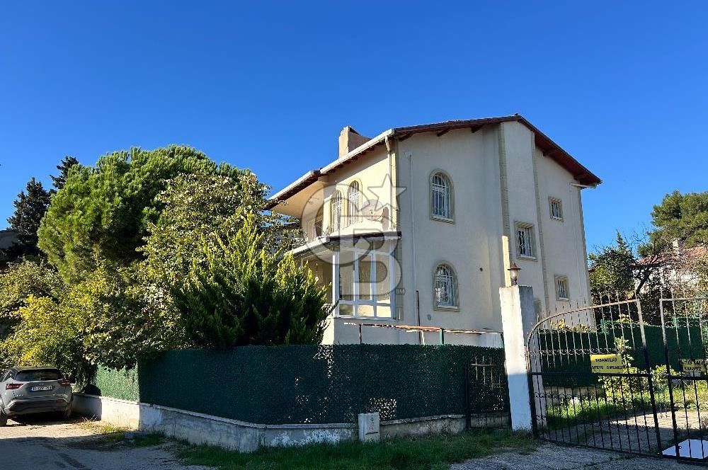 Büyükçekmece Yenimahalle 4+2 Müstakil Villa - Denize 160 metre