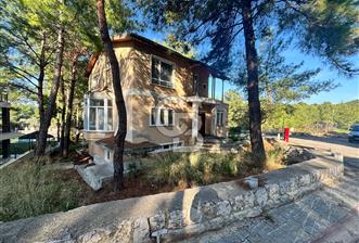 URLA KALABAK‘TA ÇAMLIBEL SİTESİ SATILIK MÜSTAKİL VİLLA - 8 - 313132