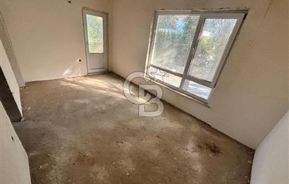 URLA KALABAK‘TA ÇAMLIBEL SİTESİ SATILIK MÜSTAKİL VİLLA