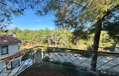 URLA KALABAK‘TA ÇAMLIBEL SİTESİ SATILIK MÜSTAKİL VİLLA