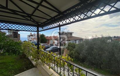 CB KiNG DEN ALTINOLUKDA DENİZ MANZARALI KOMPLE SATILIK 3 KATLI BİNA 