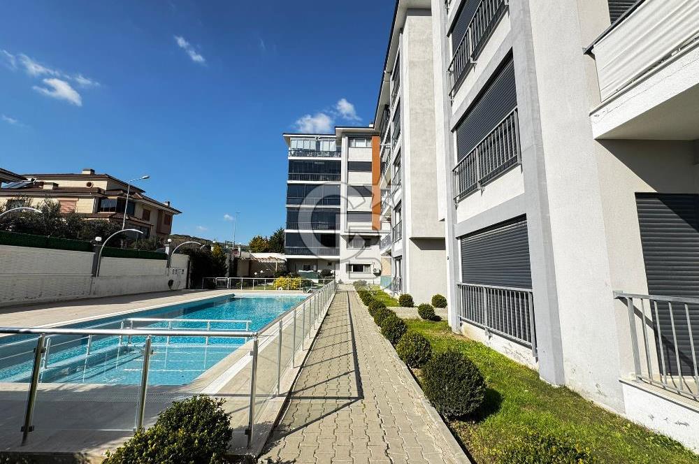🏡 Seferihisar’ın En Elit Sitesinde 3+1 Havuz Manzaralı Daire 