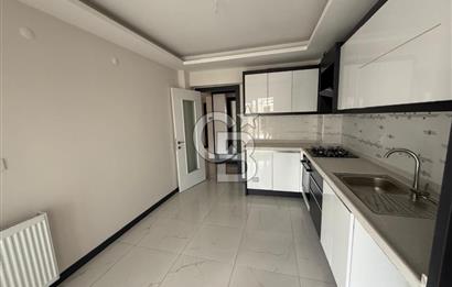 MENEMEN KOYUNDERE’DE TERASLI SİTE İÇİ 3+1 SATILIK ARAKAT DAİRE 